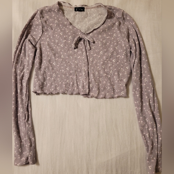 art class Jackets & Blazers - Dusty Lavender Long-Sleeve Cropped Shrug Top with Little White Flowers